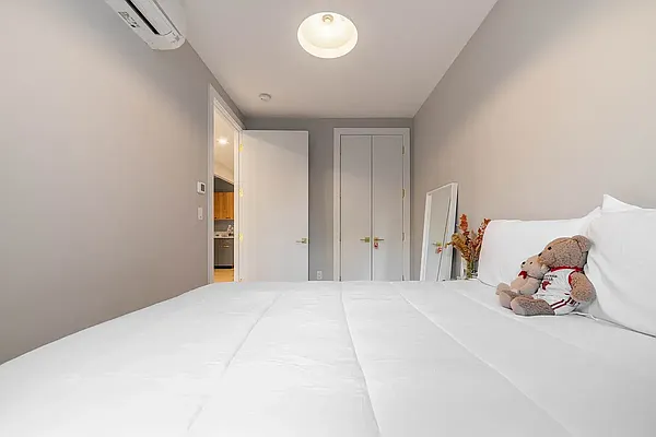 Rented by Joel Scharf, LREB | media 21