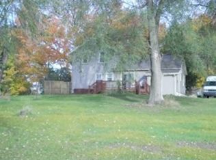 2348 Ives Rd, Leslie, MI 49251