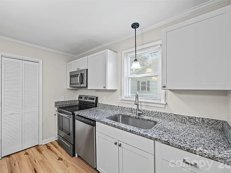 103 Rankin St — Photo 9