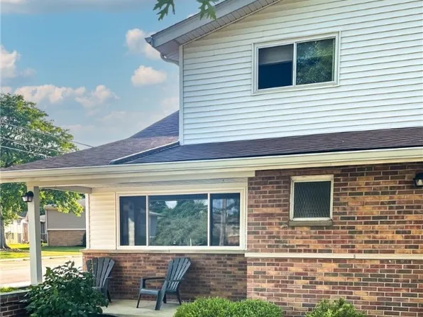 25395 Country Club Blvd Unit 12, North Olmsted, OH 44070