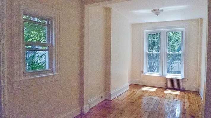 Rented by Tbshaw Realty Associates | media 4