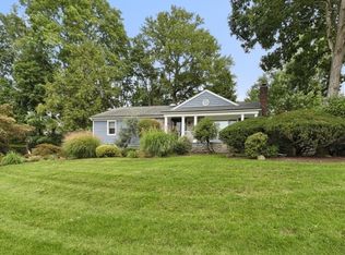 30 Ledge Rd, Wayne, NJ 07470