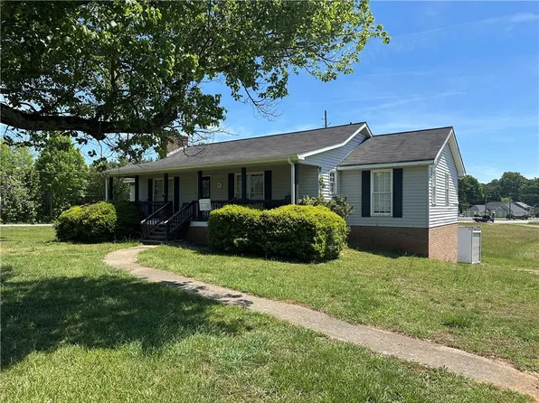420 Brittany Dr, Canton, GA 30115