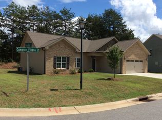 2974 Cameron Village Ct, Winston Salem, NC 27103