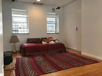 Rented by Nest Seekers International
