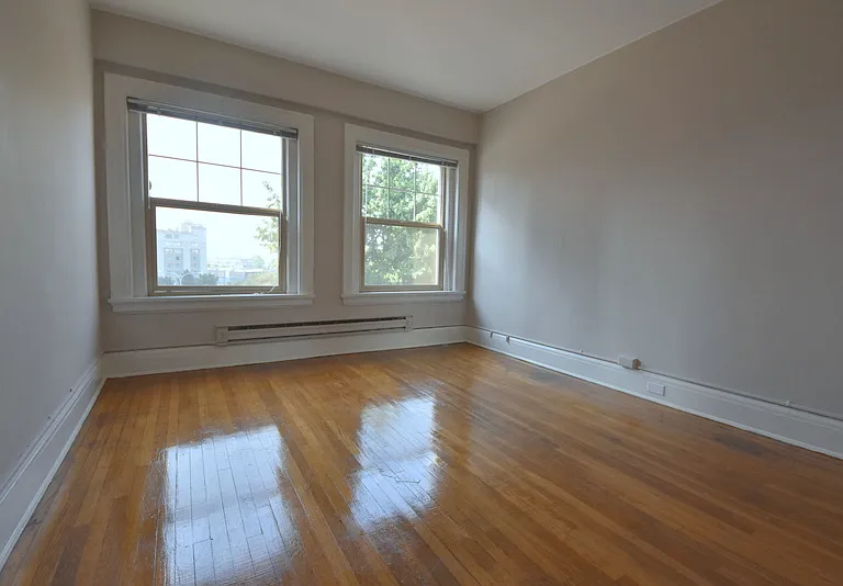 Sherwood Apartments — Photo 31