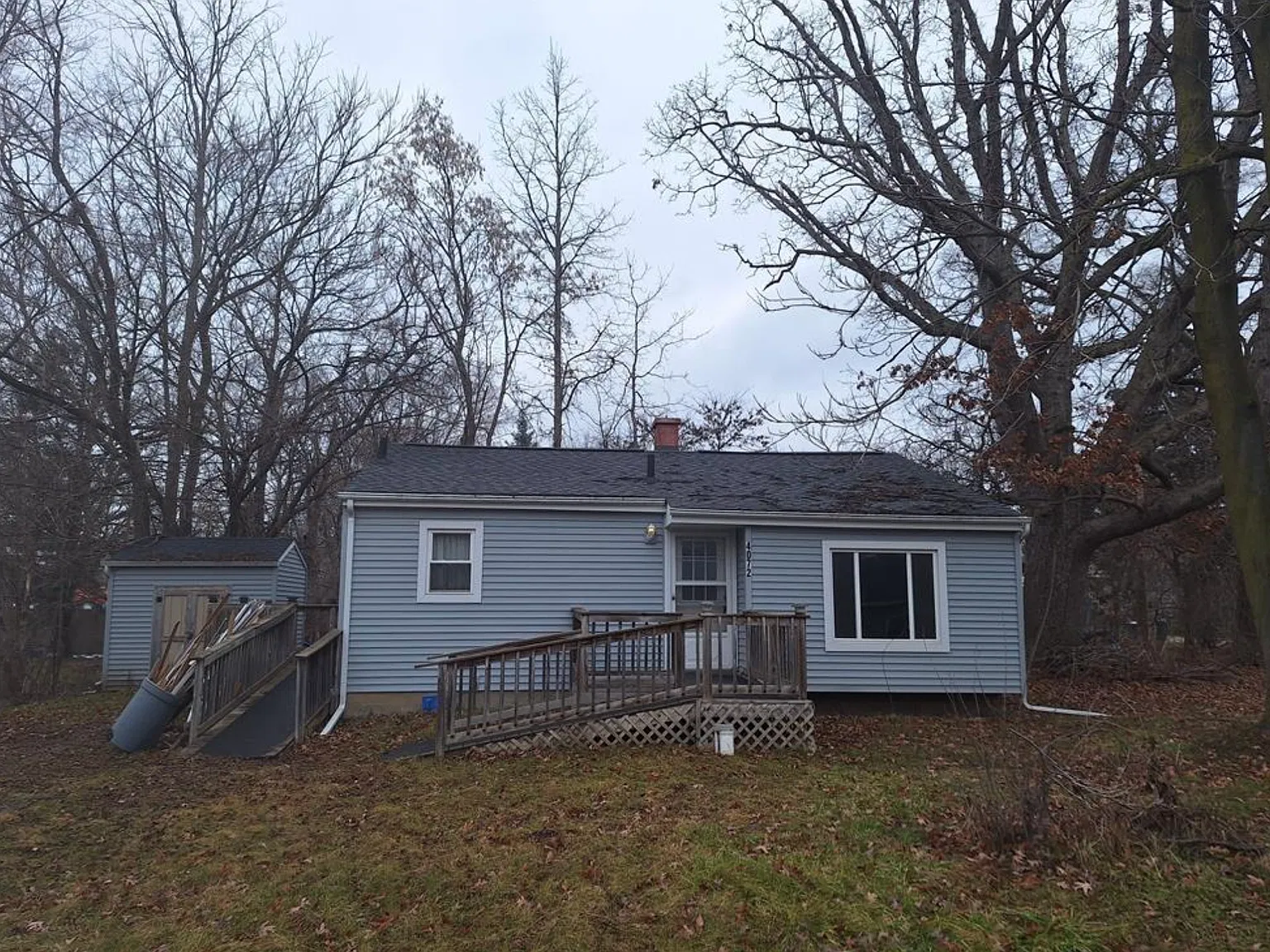 2 bed, 860 sqft, $1,200 — Photo 1