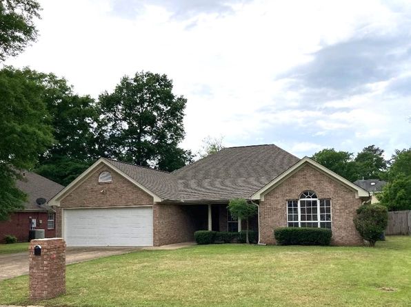 64 First Colony Cir