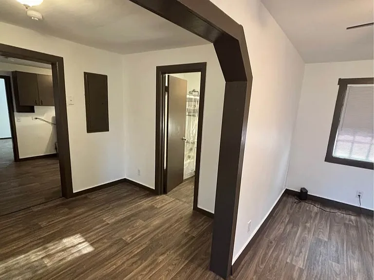 4587 Dorsey Ave — Photo 2