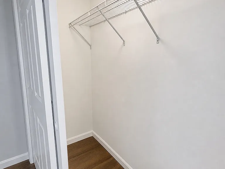 9 Avon Pl — Photo 7