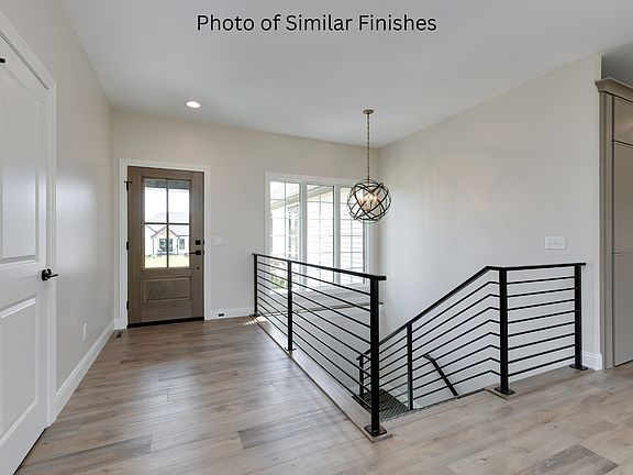 4th image of 22 Viola Dr