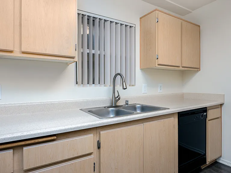 Parc Ridge Apartments — Photo 21