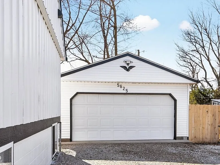 5625 Gateway Dr — Photo 19