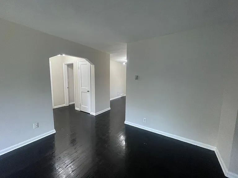 Detroit Luxury Living Apartments — Photo 34