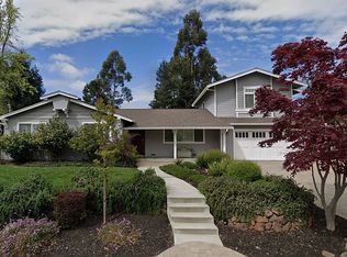 18 Warford Ter, Orinda, CA 94563