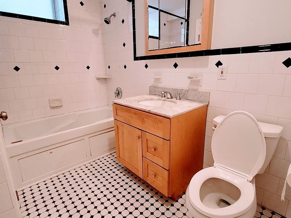 Screenshot_20230523_235613_DuckDuckGo