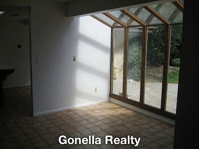 4th image of 1260 Buena Vista Dr
