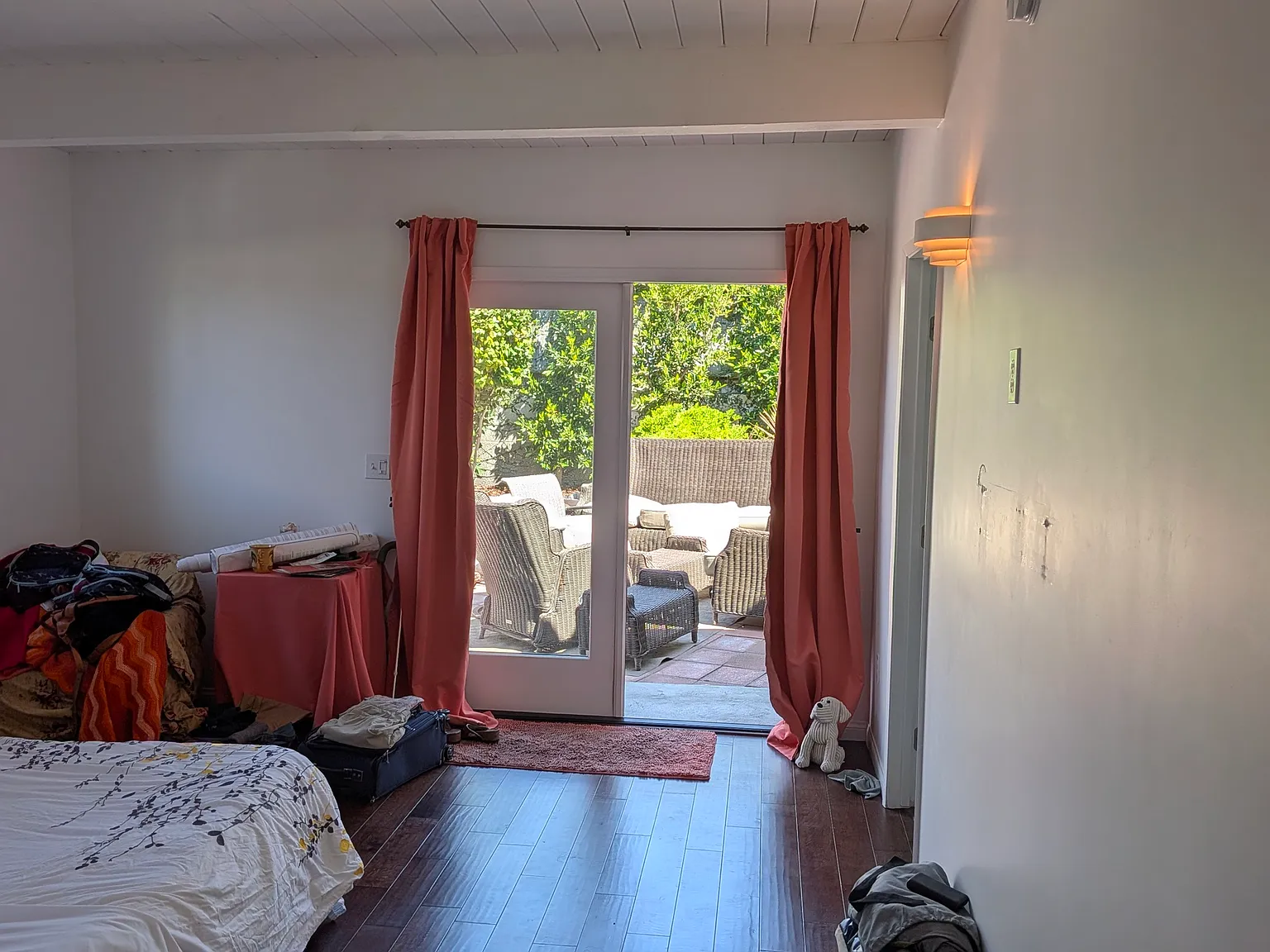 2 bed, 1200 sqft, $6,000 — Photo 3