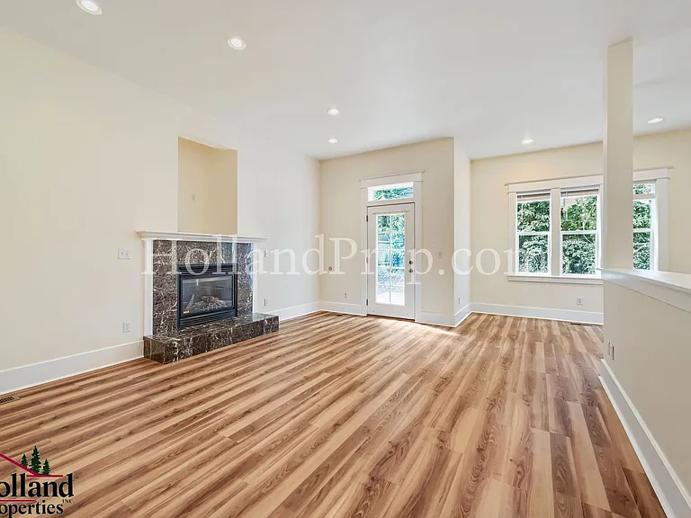 3228 SE Filbert St — Photo 13