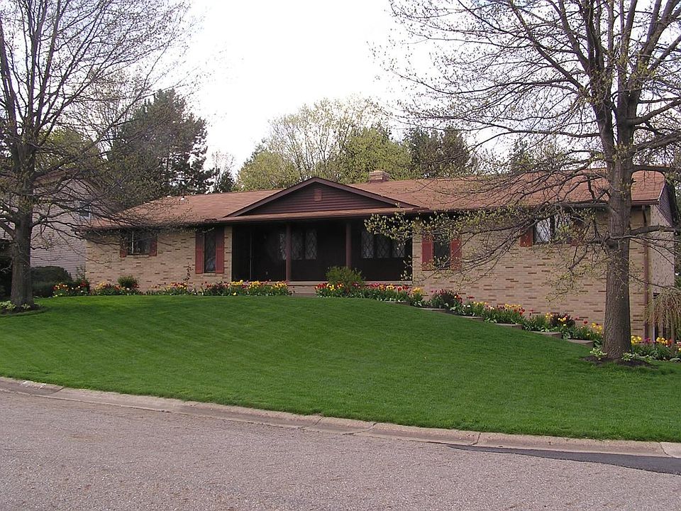1st image of 2133 Mohler Dr NW