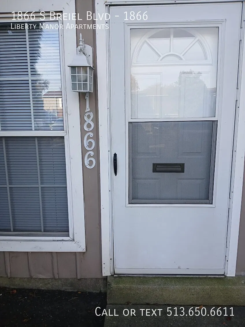 2 bed, 906 sqft, $1,388 — Photo 2