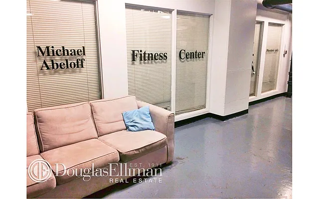 Rented by Douglas Elliman | media 32