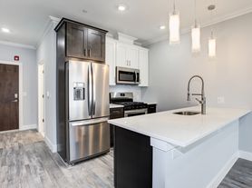 Knox at 100 Polk, 2 Bedrooms