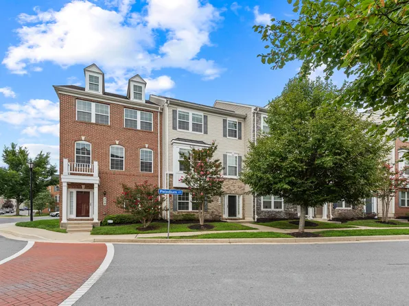 306 Paladium Ct, Owings Mills, MD 21117