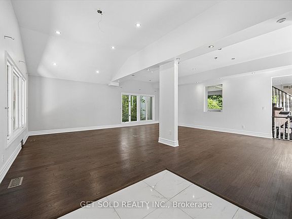 5th image of 156 Duncan Rd