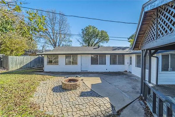 6029 Wormar Ave — Photo 23