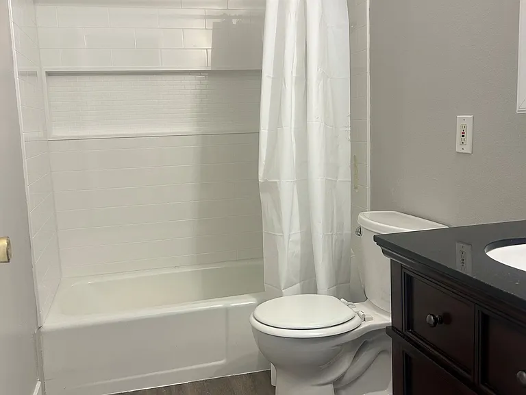 495 Richfield Dr — Photo 4