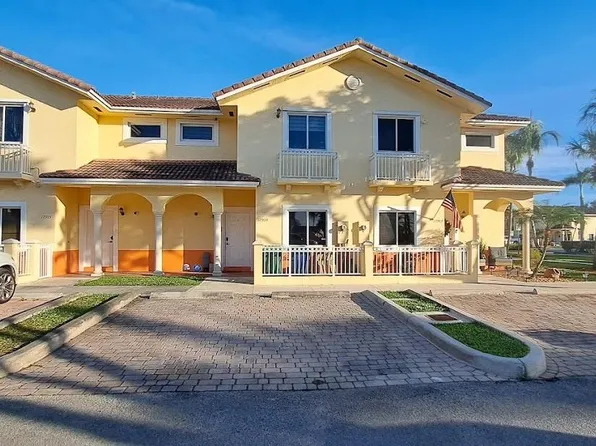 17909 NW 74th Path #17909, Hialeah, FL 33015