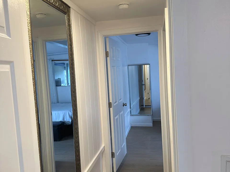 Hallway between bedrooms