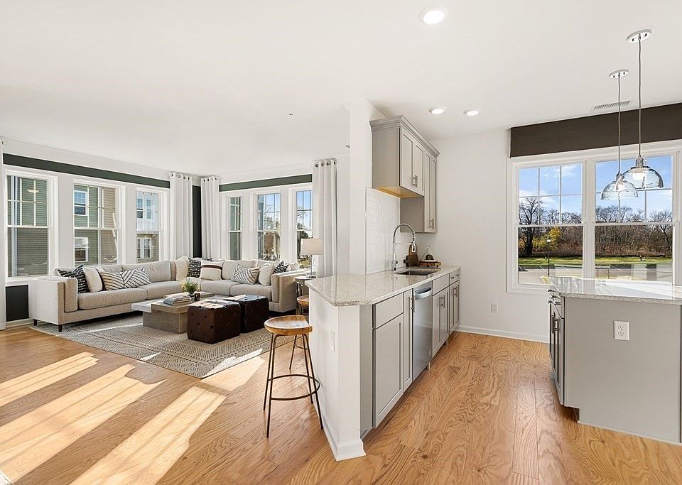 Chauncy Lake By Del b Apartments Westborough, MA Zillow