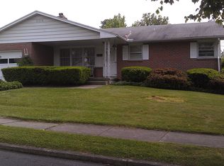 1637 Lois Ln, Bethlehem, PA 18018