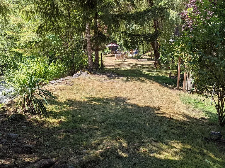 23223 Lower Dorre Don Way SE — Photo 2