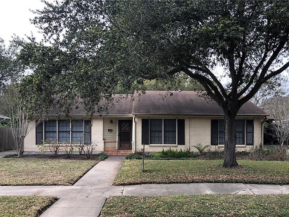 1st image of 506 Delaine Dr