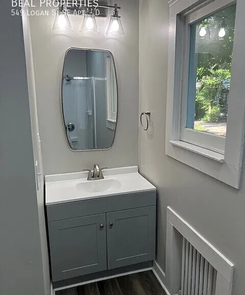 549 Logan St SE #D — Photo 10