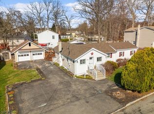 107 Kingston Rd, Parsippany, NJ