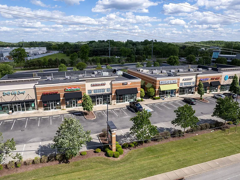 Highland at Hickory Hills Townhomes — Photo 41