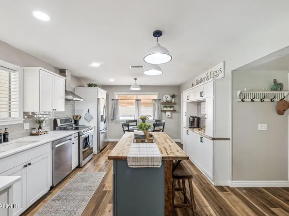 2560 E FAIRFIELD Street, Mesa, AZ 85213