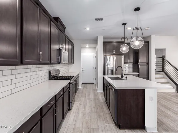 756 E ZION Drive #103, Gilbert, AZ 85297