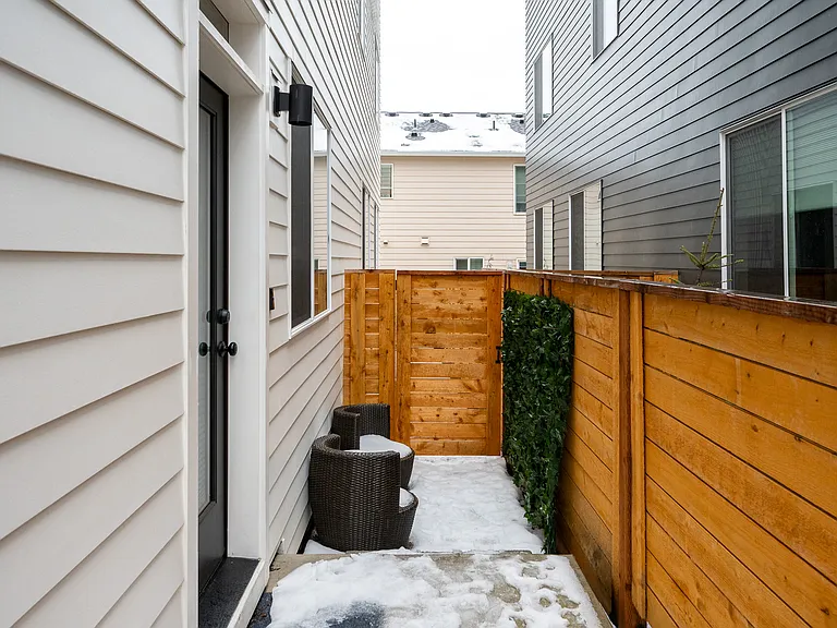 1226 W 24th St #1226 — Photo 26