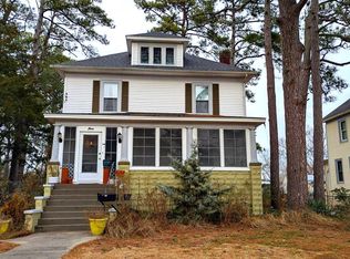 4 Cove St, Crisfield, MD 21817