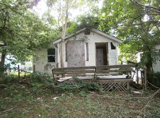 2440 Chelsea Ave, Kansas City, MO 64127