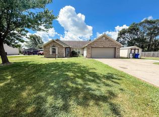 863 E Center Rd, Kokomo, IN 46902