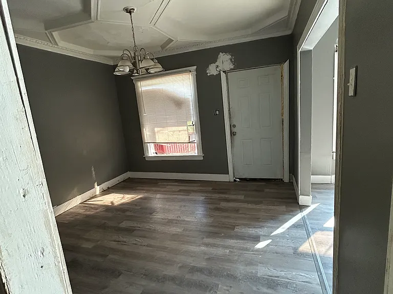 5366 Garland St — Photo 9