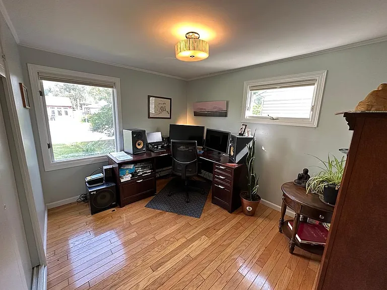 1800 Logan St — Photo 9