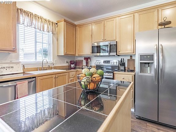 3rd image of 15785 SW Blackstone Dr