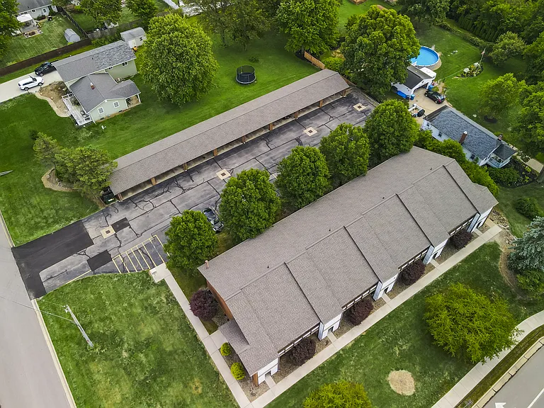 Greenridge Apartments Building and Carport Overview